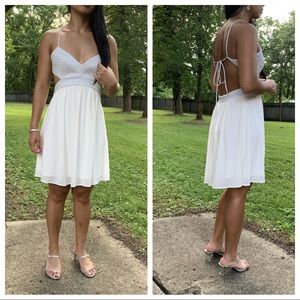 ☀️BCBGMAXAZRIA☀️ Strappy White Cocktail Dress